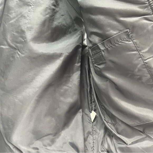 St. Moritz Vtg Black Puffer Vest Outdoors Activewear Retro Size L Embroidered - Picture 6 of 10